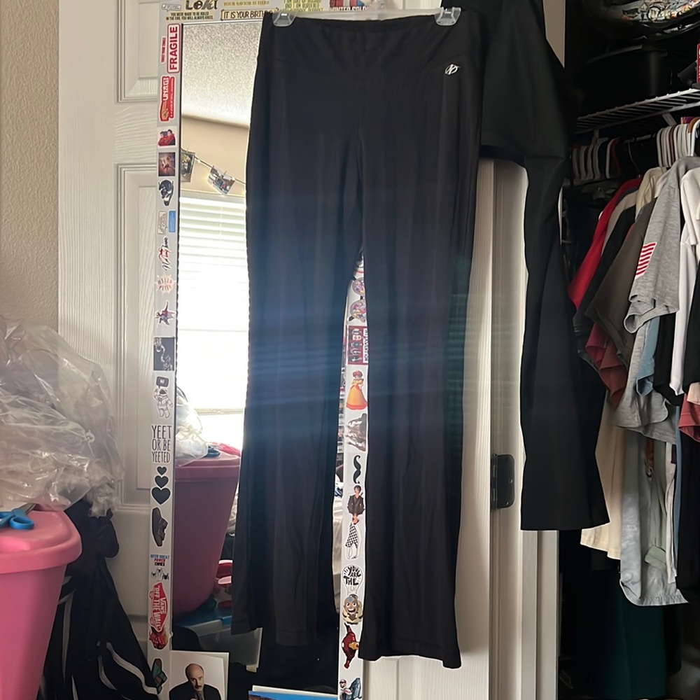 Black Yoga Pants